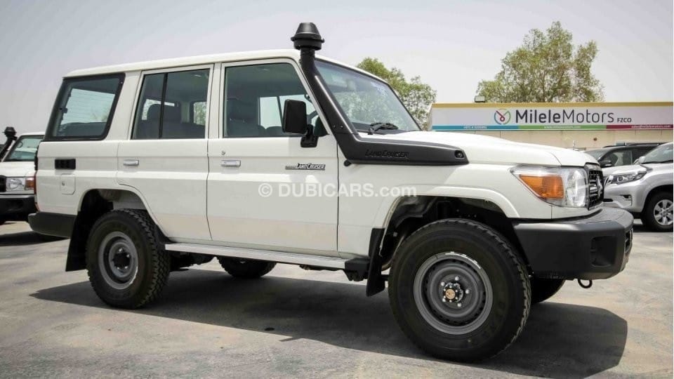 Toyota Land Cruiser Hardtop 5 Door 4.2L Diesel M/T RHD for sale. White