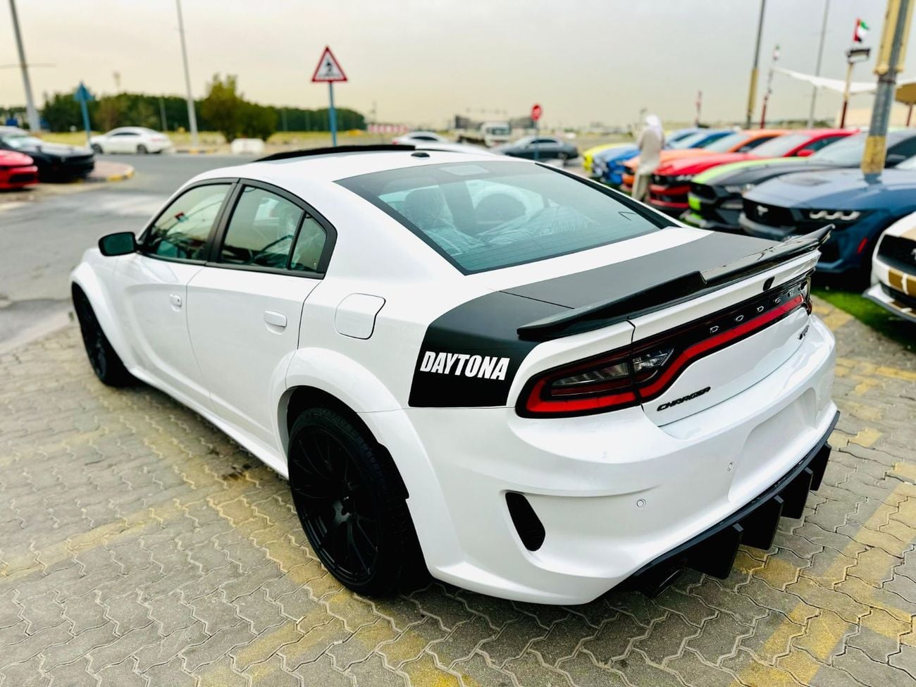 Dodge Charger SXT | Monthly 1000/- | 0% DP | Sunroof | Memory Seats | Fog Lights | # 97370