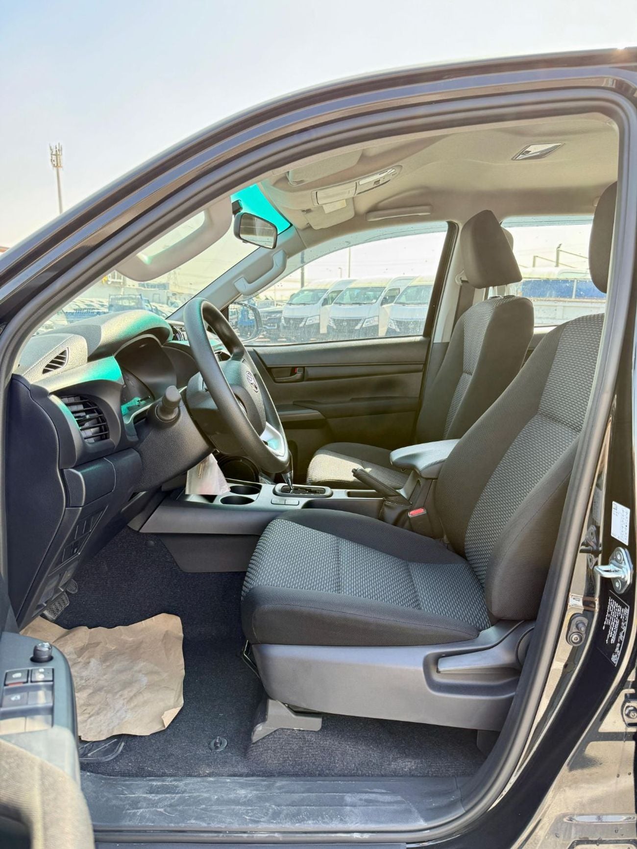 تويوتا هيلوكس DLS 2.7L