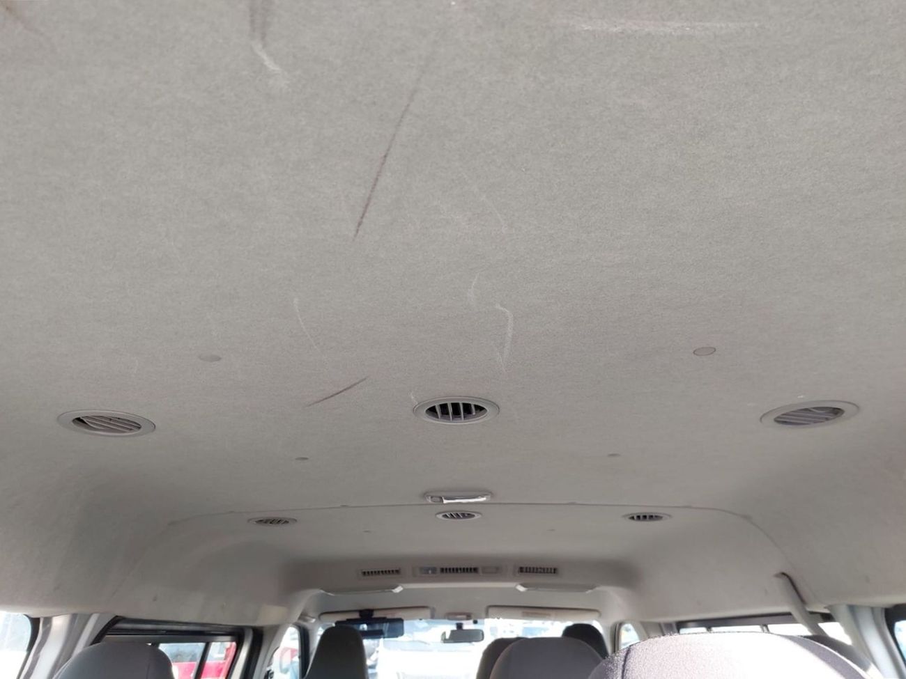 Toyota Hiace TOYOTA HIACE COMMUTER VAN RHD 2013 MODEL 2.7 L PETROL AUTOMATIC(PM32888)