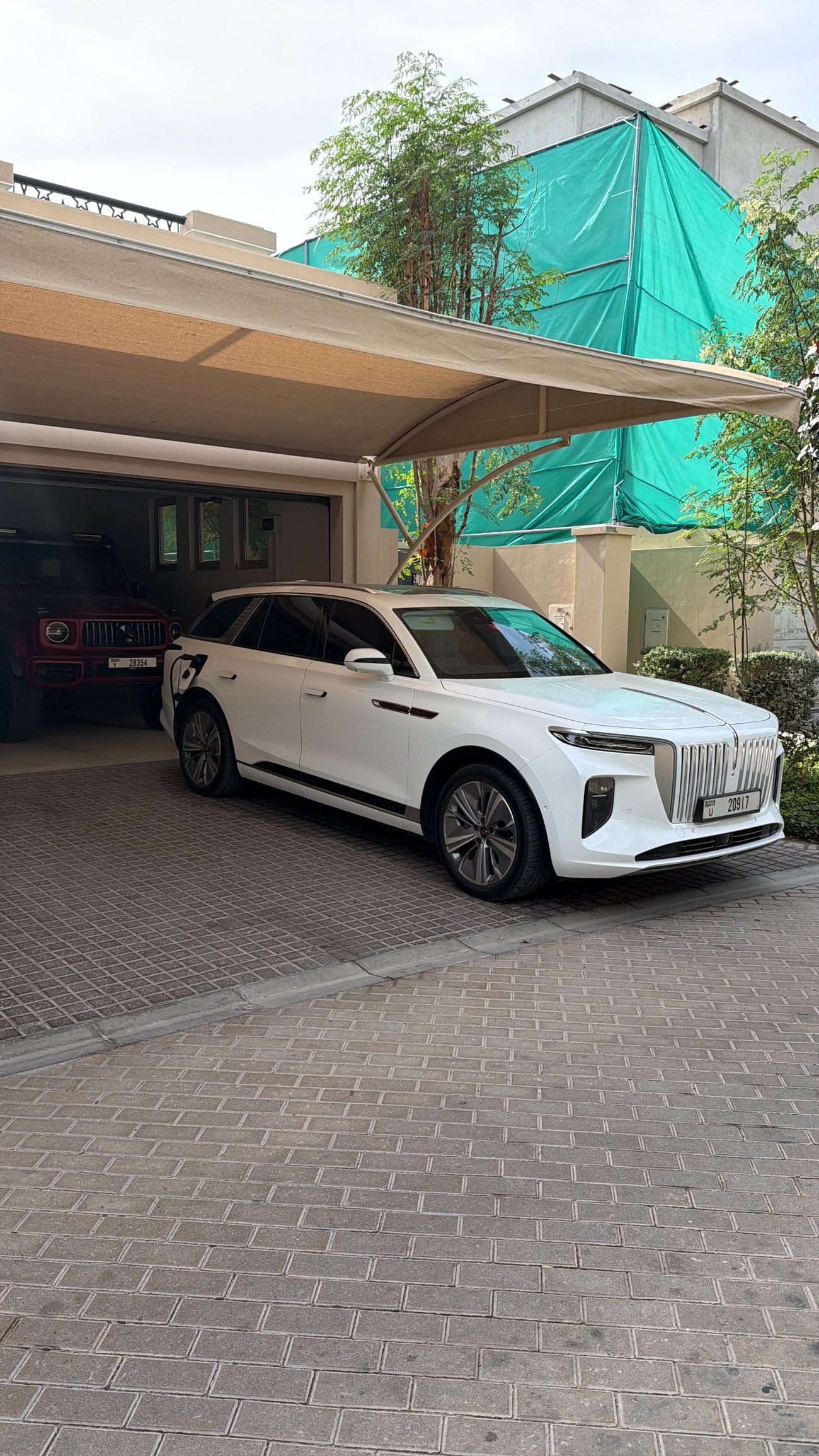 HONGQI EHS9 Executive