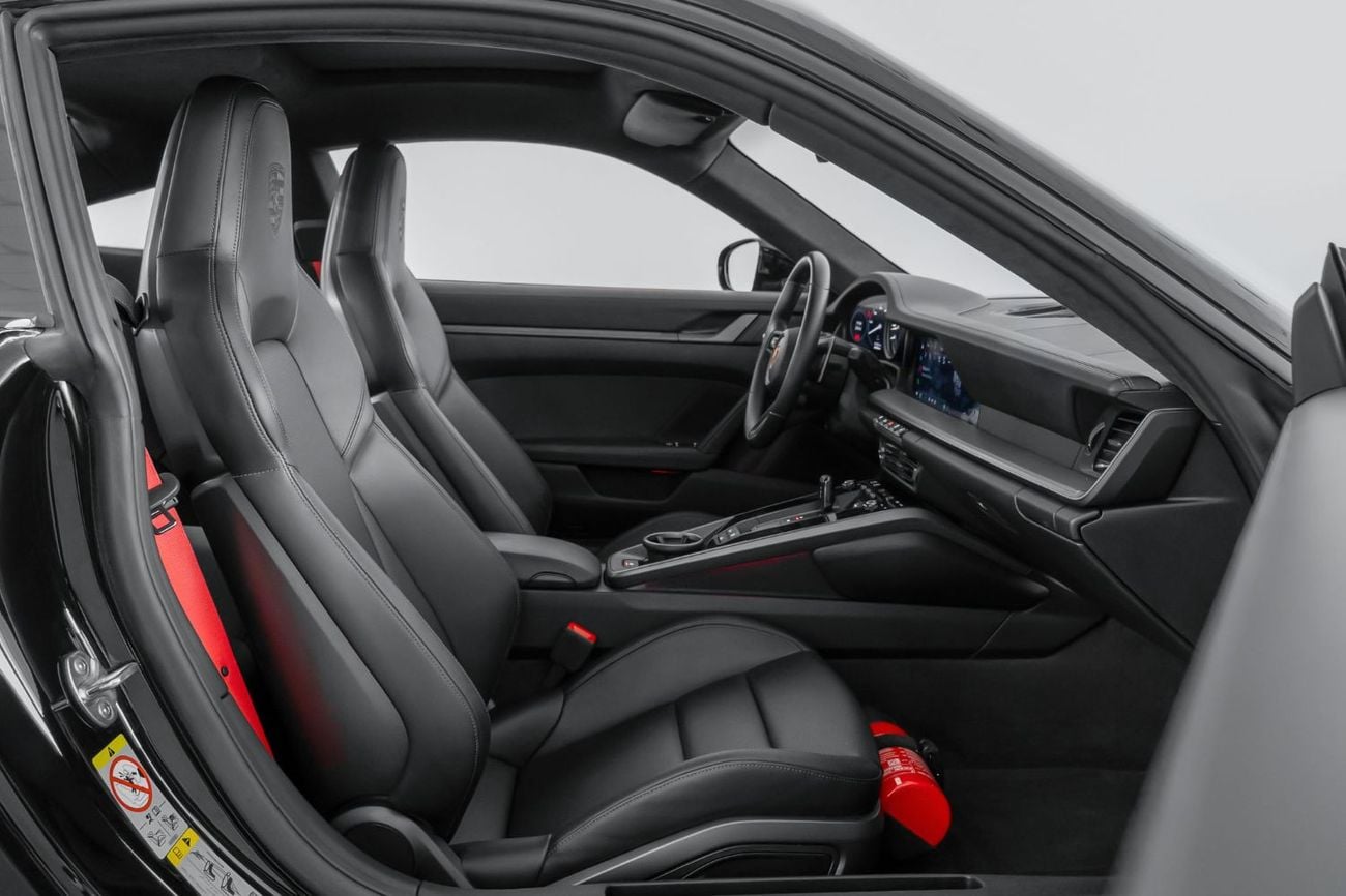 Porsche 911 CARRERA
