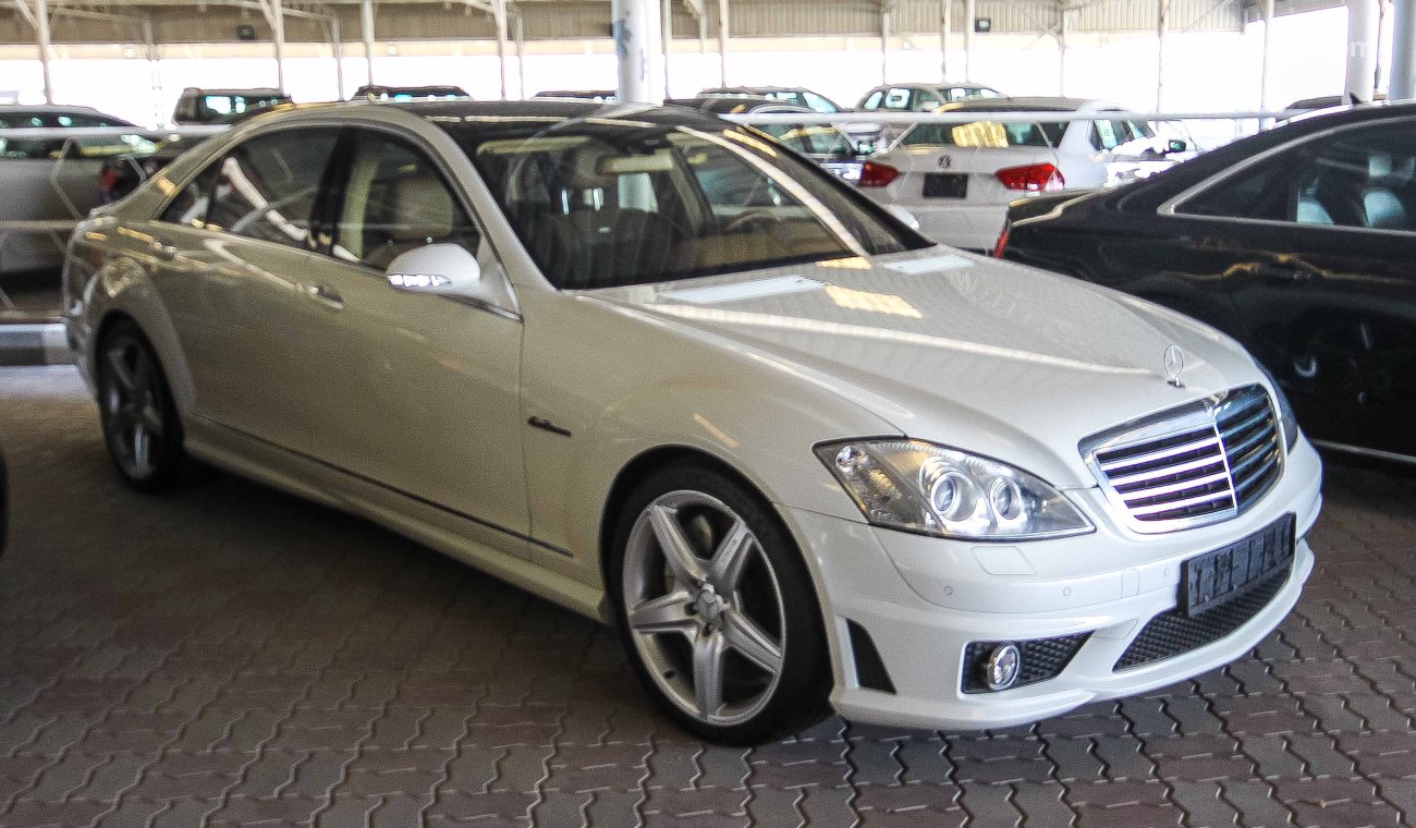 Mercedes-Benz S 63 AMG