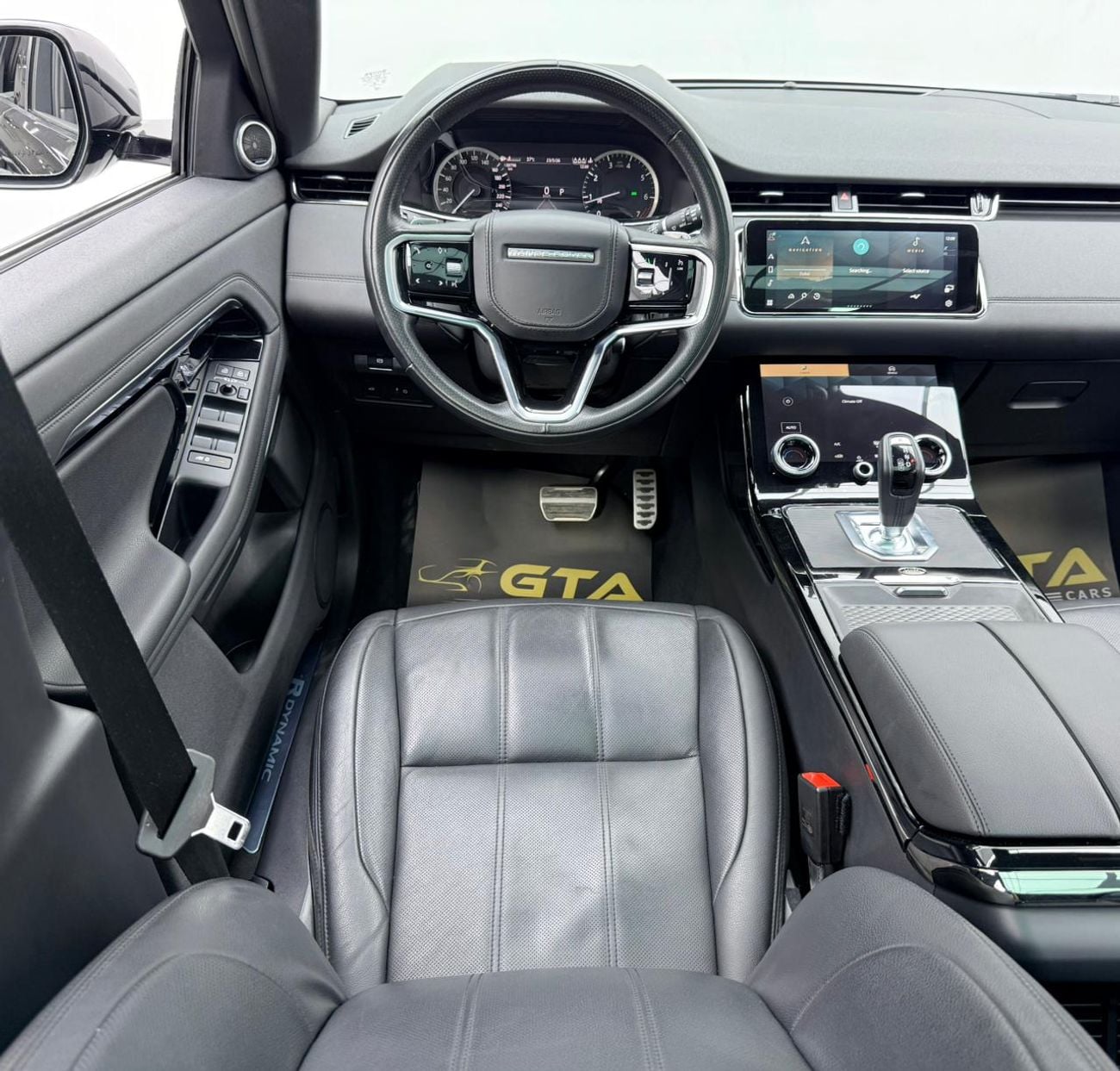 Land Rover Range Rover Evoque 2023 Range Rover Evoque Dynamic SE, 2027 RR Warranty + Service Pack, Full RR Service History, GCC
