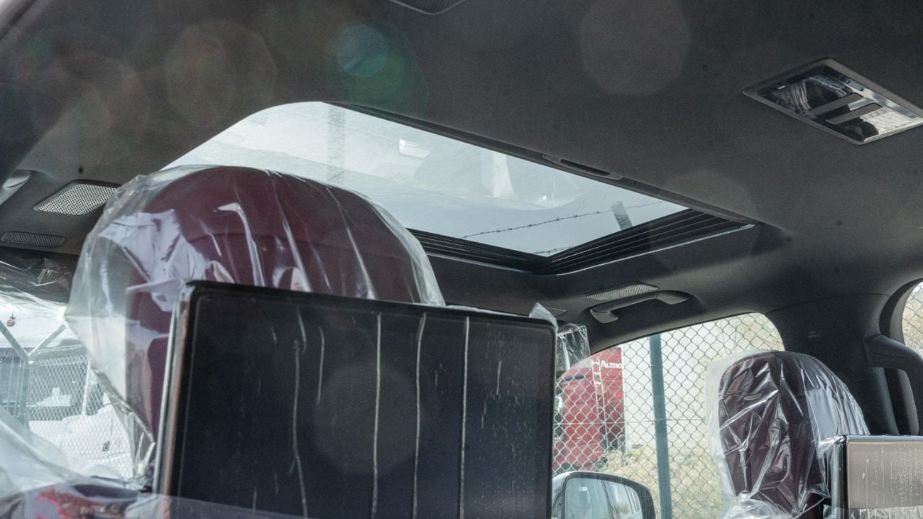 Lexus LX 700h 2026 Lexus Signature LX700h 3.5L AT Hybrid-With Auto Park