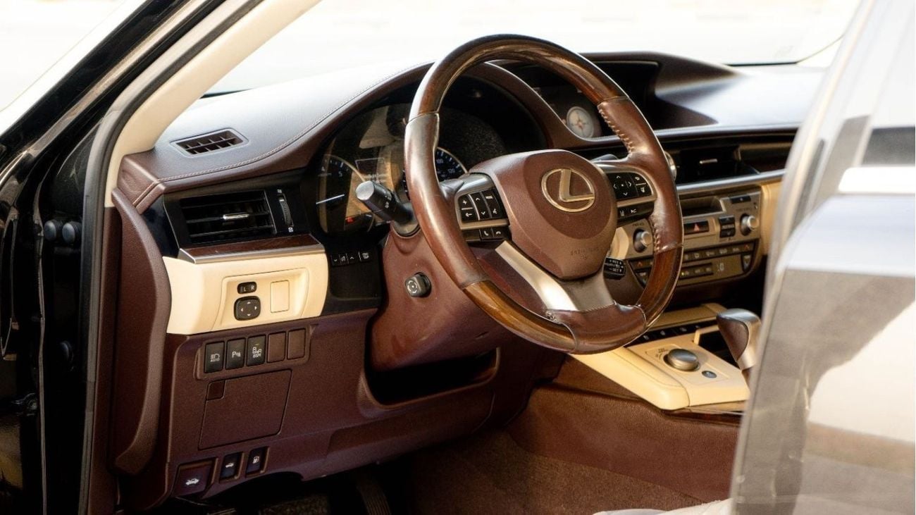 لكزس ES 350 3.5 EXCELLENT CONDITION