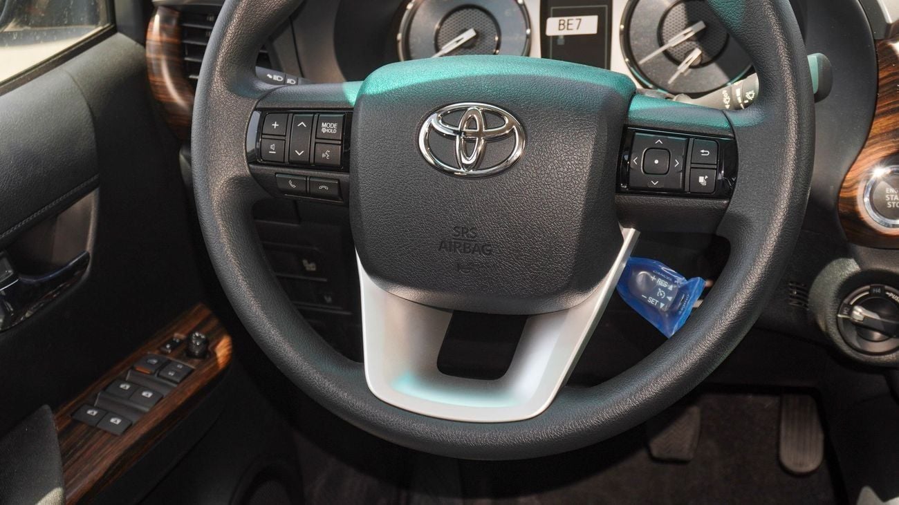 Toyota Hilux TOYOTA HILUX 2.7L M/T - FULL OPTION - 2025/2025