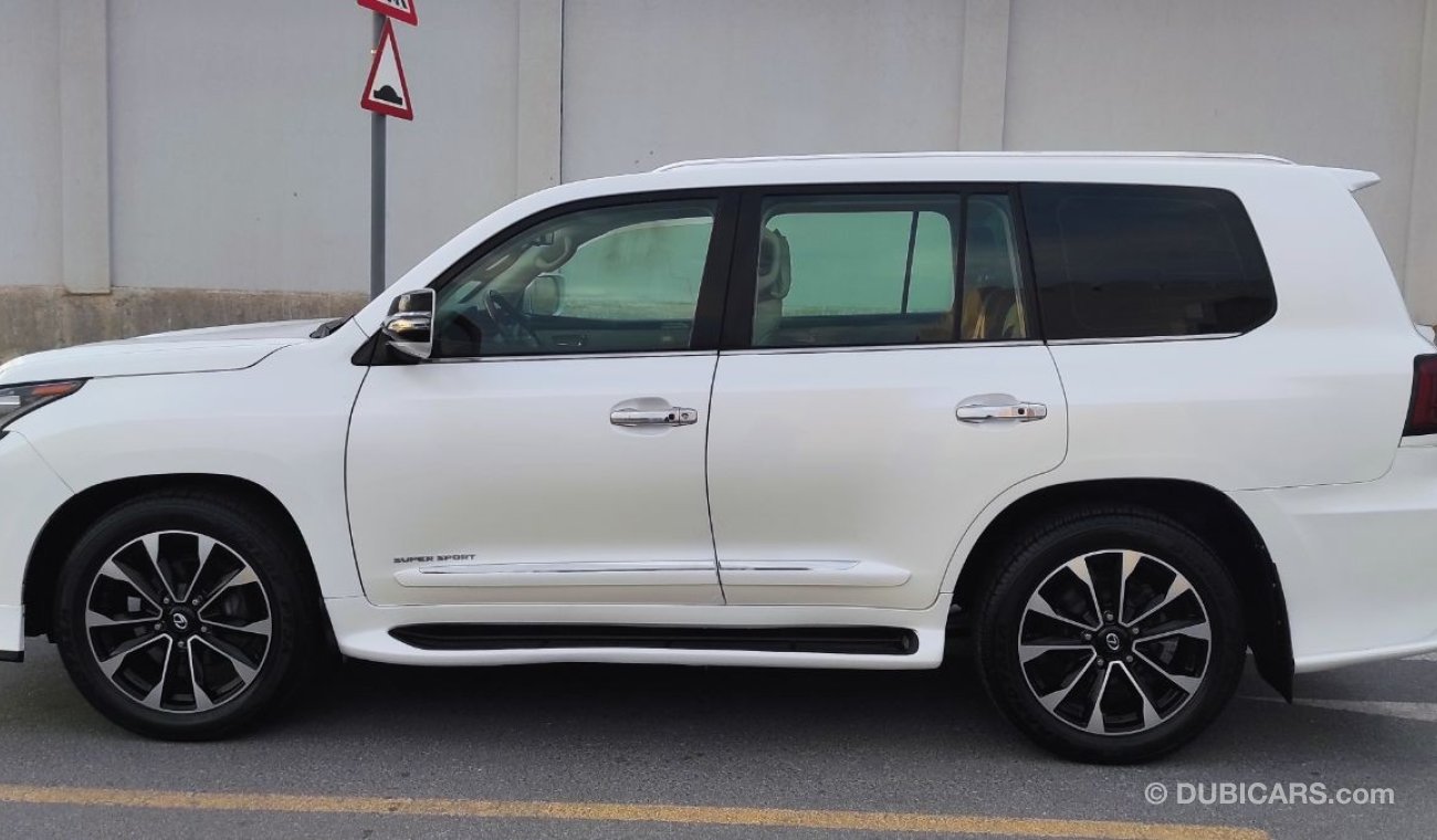 Lexus LX570 V8 full options upgrade 2021