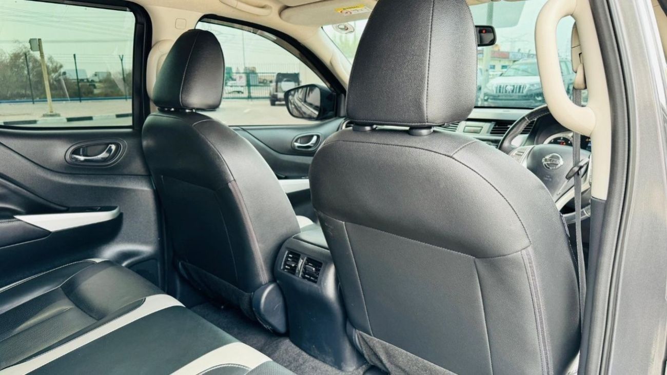 Nissan Navara PREMIUM SPORTS BAR WITH BASKET AND LED LIGHTS | 4 x 4 | PREMIUM TWO TONE LEATHER SEATS | RHD | 2017