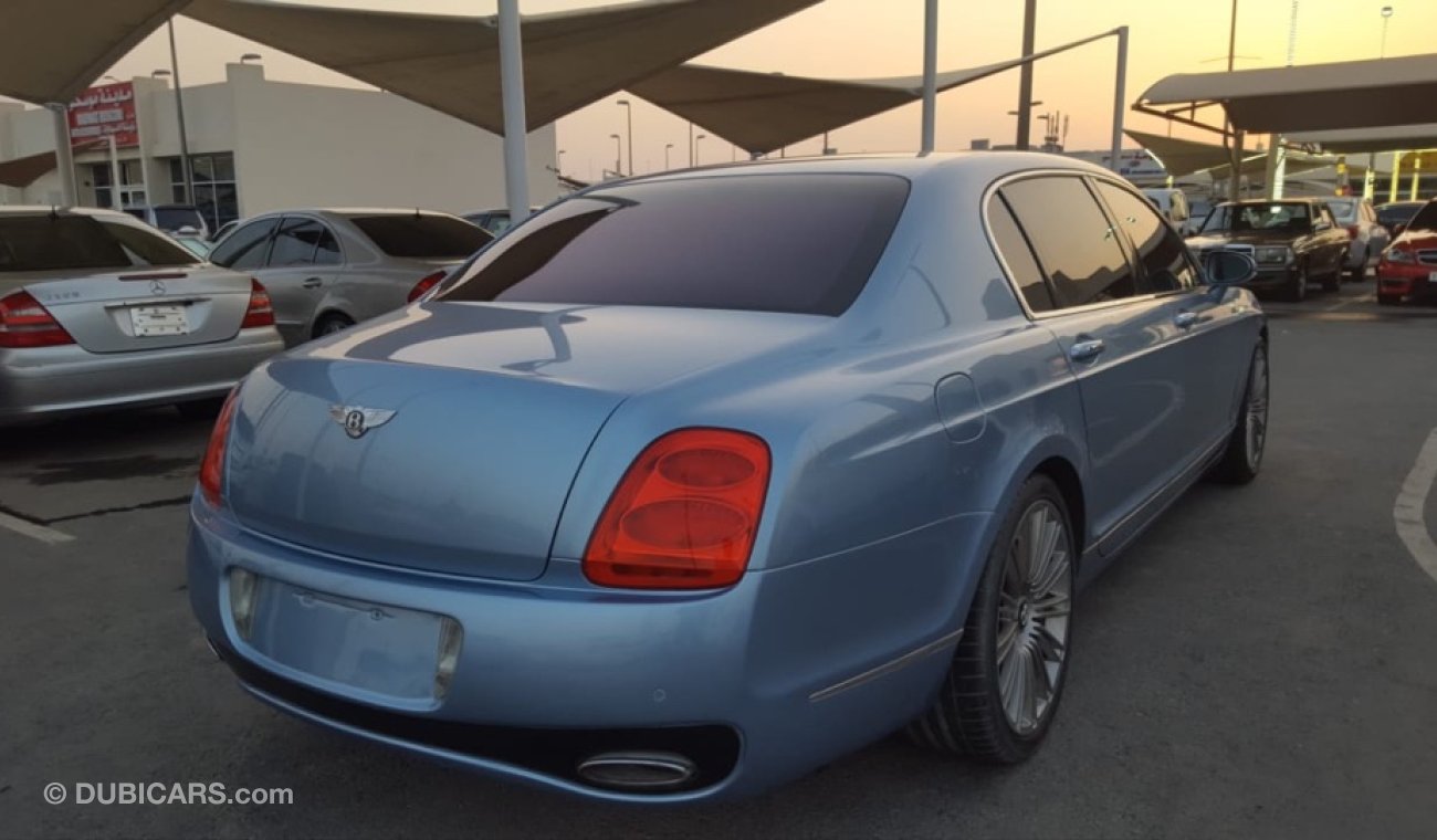 Bentley Continental Flying Spur model 2006 GCC car prefect condition full service full option low mileage no need any mainte