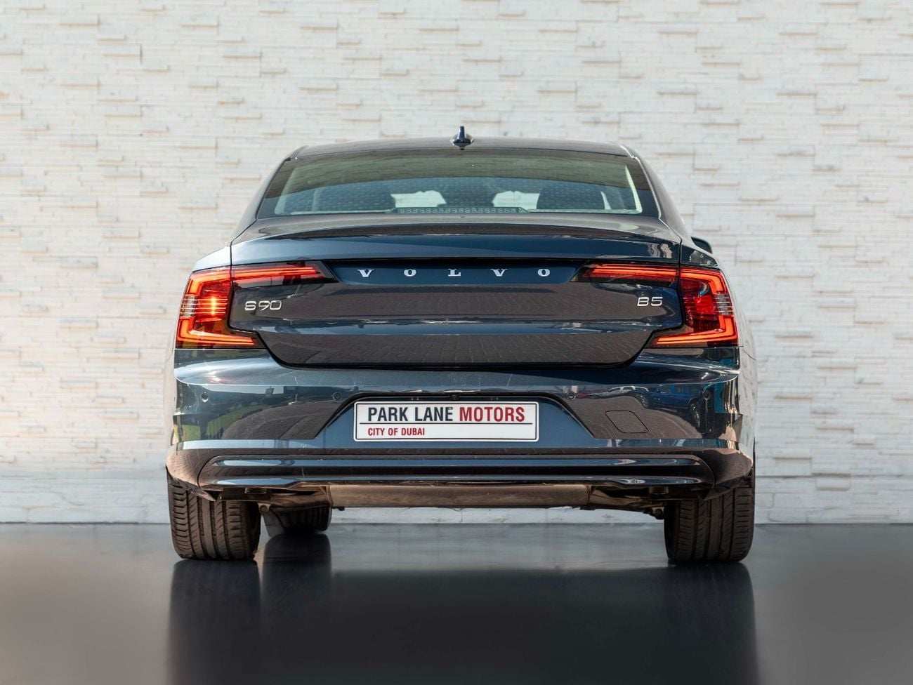 فولفو S90 B5 2.0T Powertrain