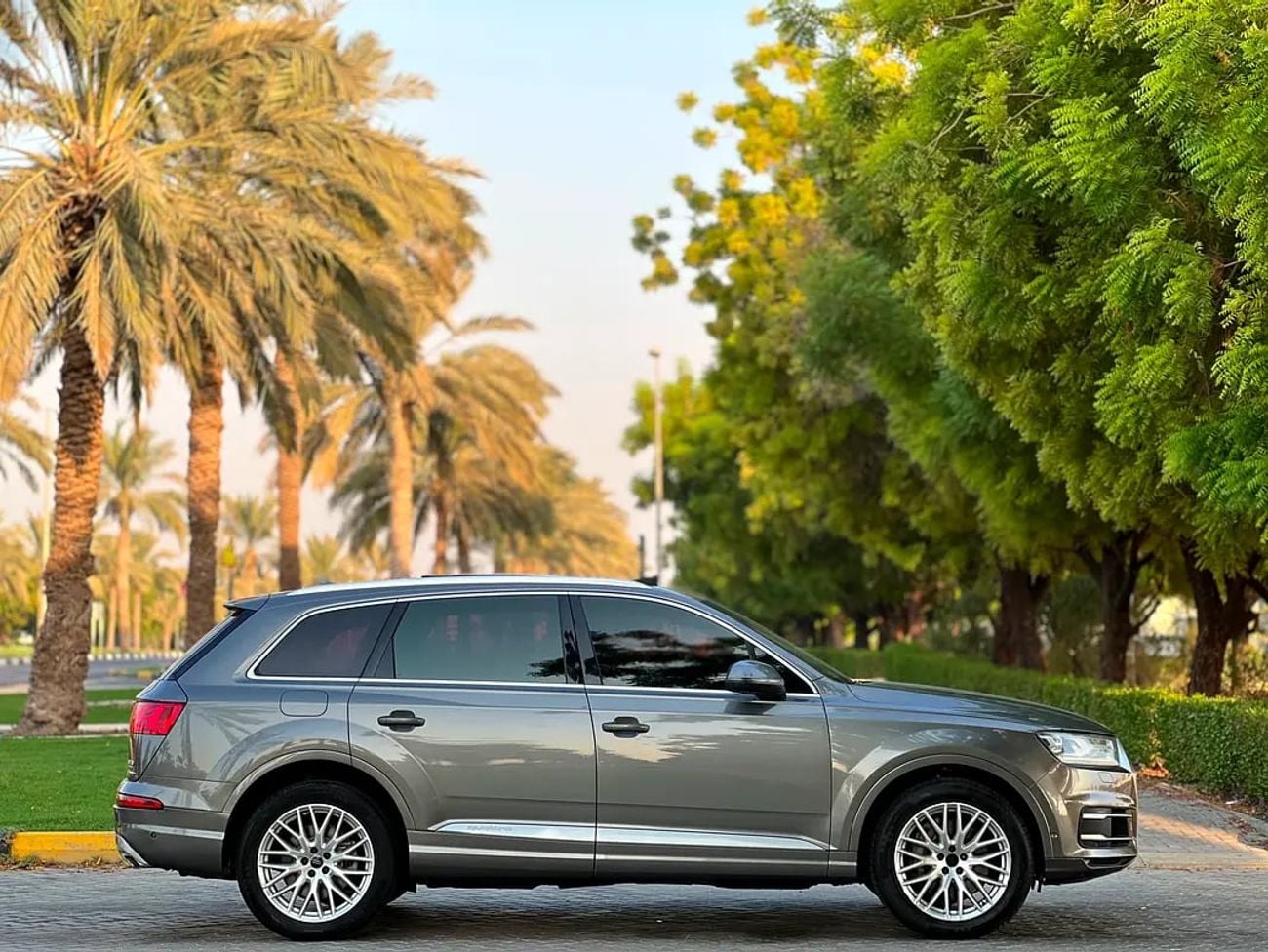 Audi Q7 45 TFSI GCC Specs in Excellent Condition