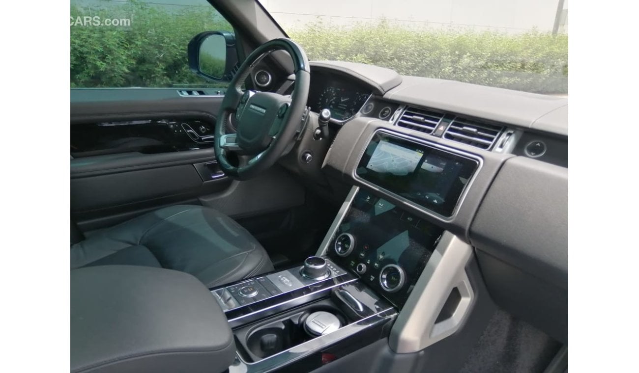 Land Rover Range Rover UNDER 5 Years Warranty 2018 GCC