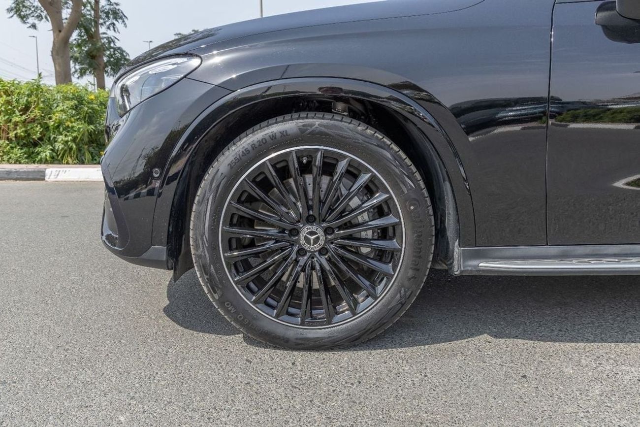 Mercedes-Benz GLC 200 Coupe Mercedes GLC200 Coupe - HUD - 4Matic - 2024 Excellent Condition