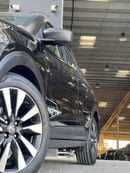 نيسان كيكس SV / 1.6 لتر V4 / رادار / مساعدة على الطريق / جنوط / شاشة كبيرة / في حالة ممتازة