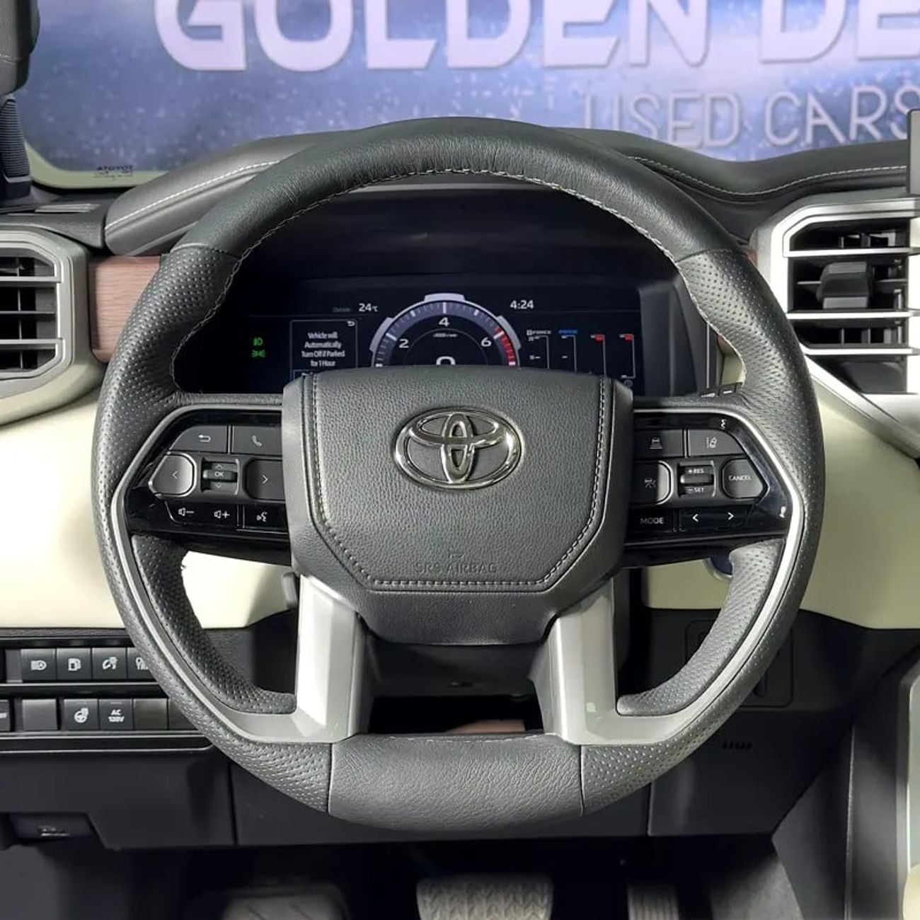 تويوتا سيكويا Capstone hybrid