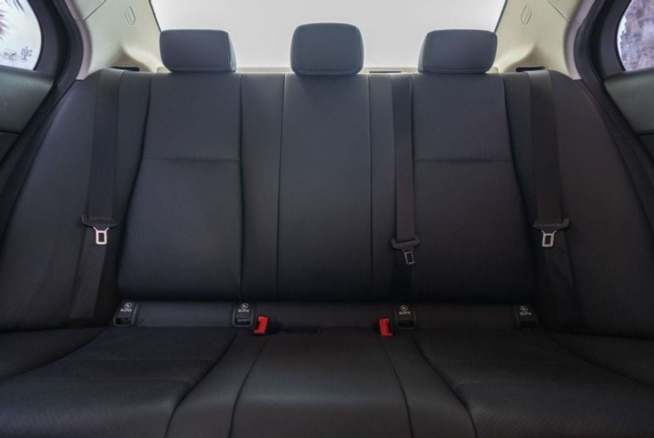 Mercedes-Benz C 200 Mercedes-Benz C200 2017 Korean Spec under Warranty with Flexible Down-Payment.