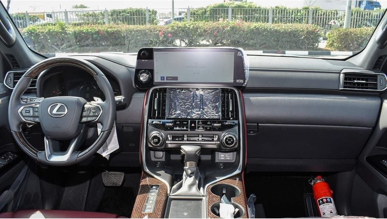 Lexus LX 600 LX600 - Turbo Sport - Signature - 7 Seats - 25 Speakers