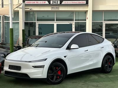Tesla Model Y LONG RANGE