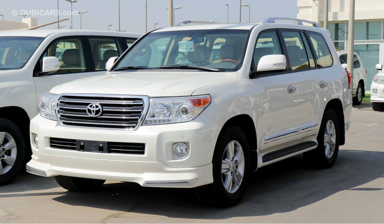 Toyota Land Cruiser GXR V6