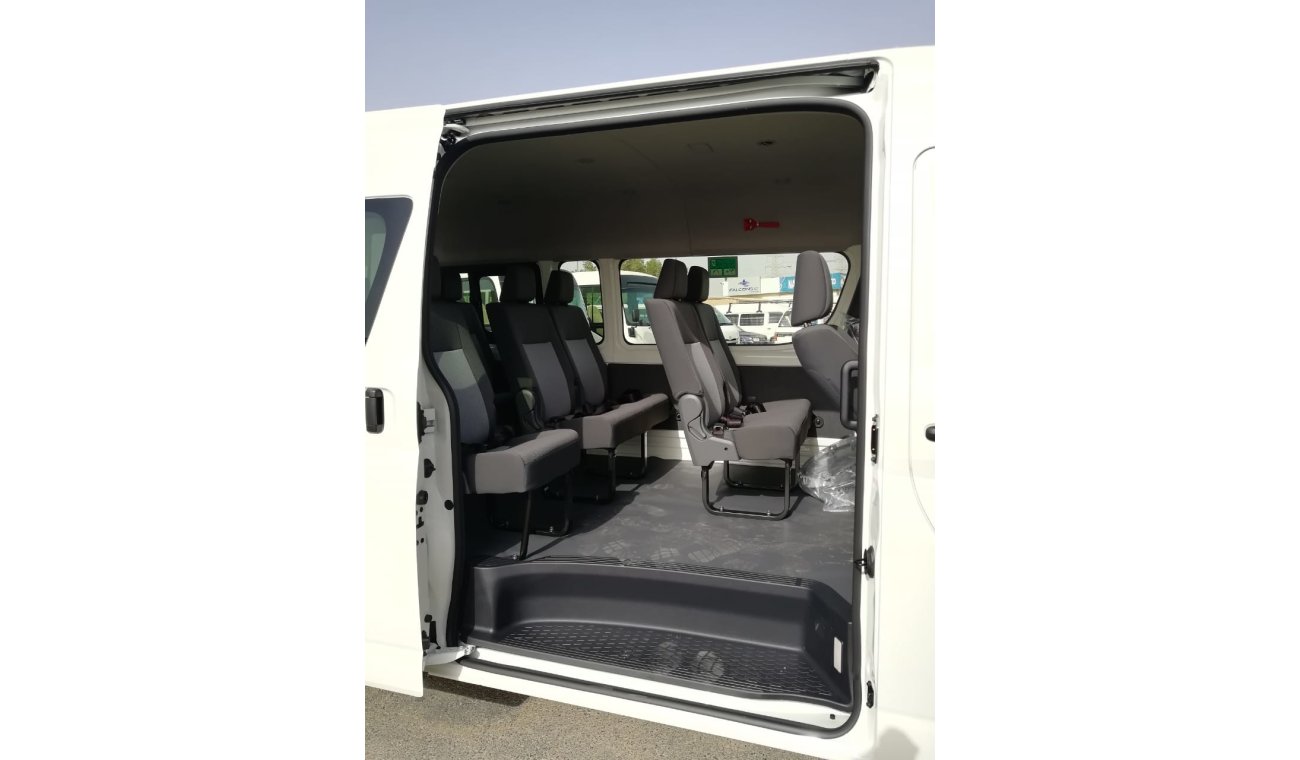 Toyota Hiace NEW SHAPE 3.5L PETROL 13 SEAT  FOR EXPORT ONLY