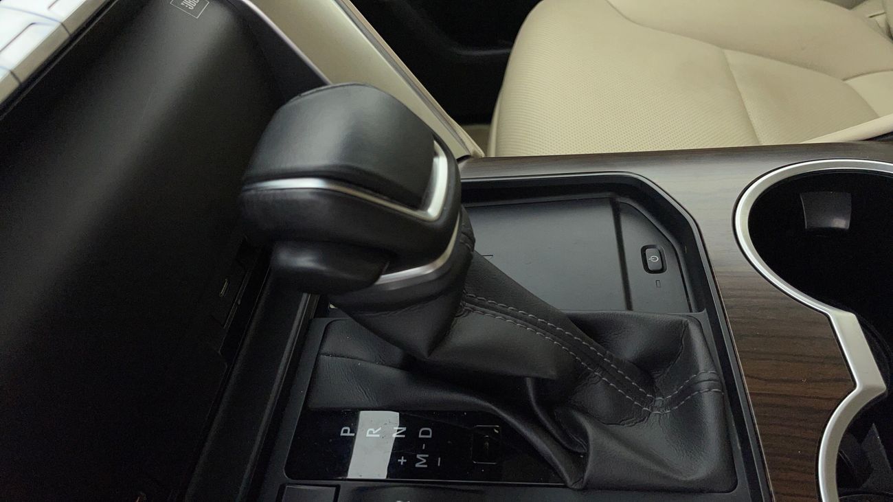 Toyota Land Cruiser GXR 3.5 | Zero Down Payment | Free Home Test Drive