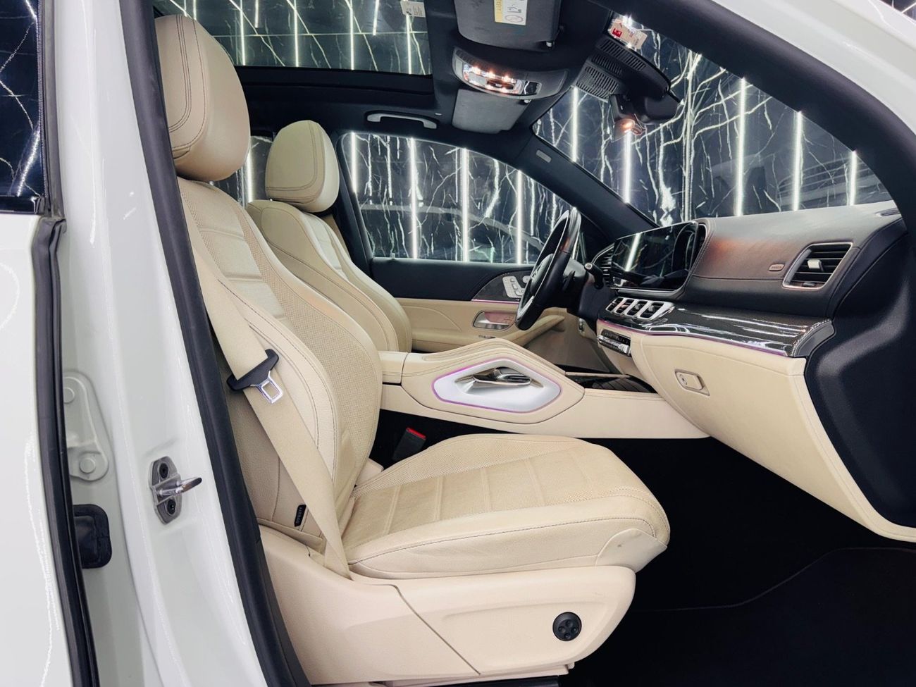 Mercedes-Benz GLE 450 2021 Mercedes-Benz GLE 450 4MATIC (GCC), Mercedes Warranty till Oct 2026 and Full service History