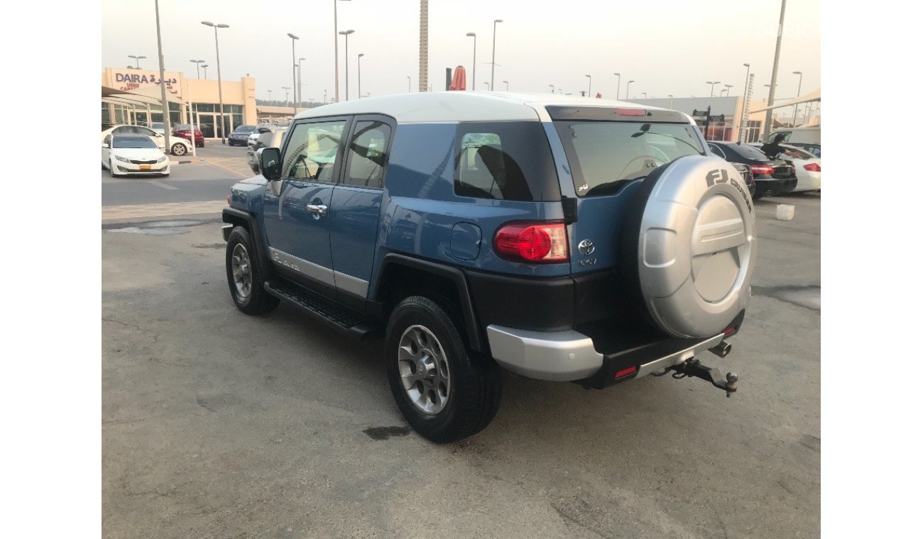 Toyota FJ Cruiser