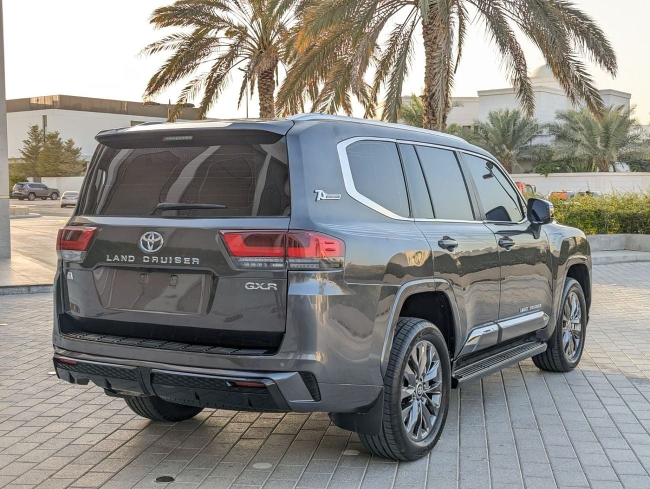 Toyota Land Cruiser GXR 4.0L Without Twin Turbo LHD V6 Petrol Engine Automatic Gear 4WD 7 Seats 5 Doors