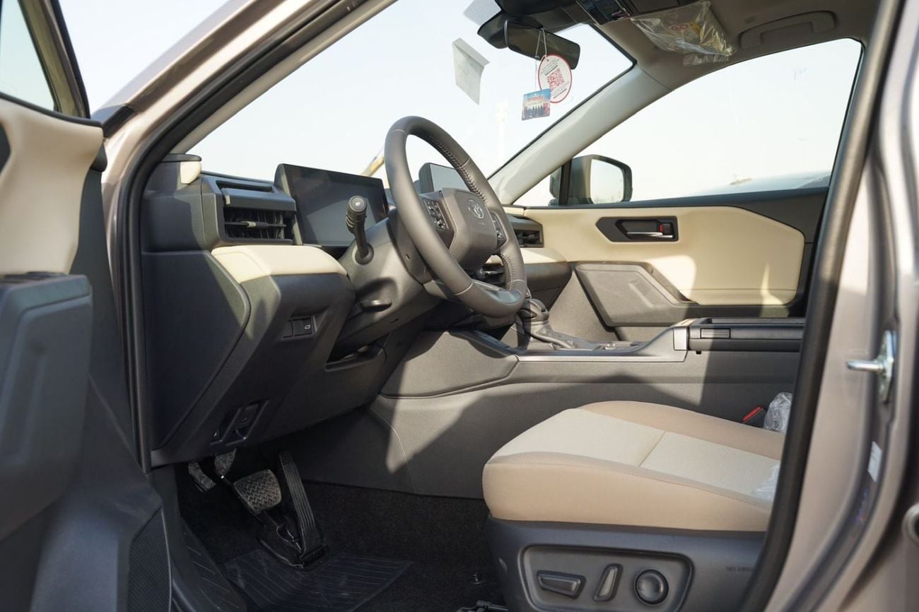Toyota RAV4 2.5L XLE 4WD HEV