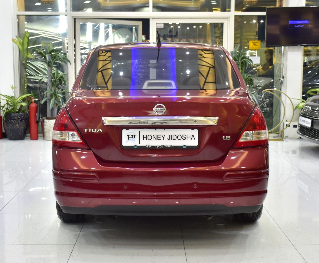 نيسان تيدا EXCELLENT DEAL for our Nissan Tiida 1.8 ( 2011 Model ) in Red Color GCC Specs