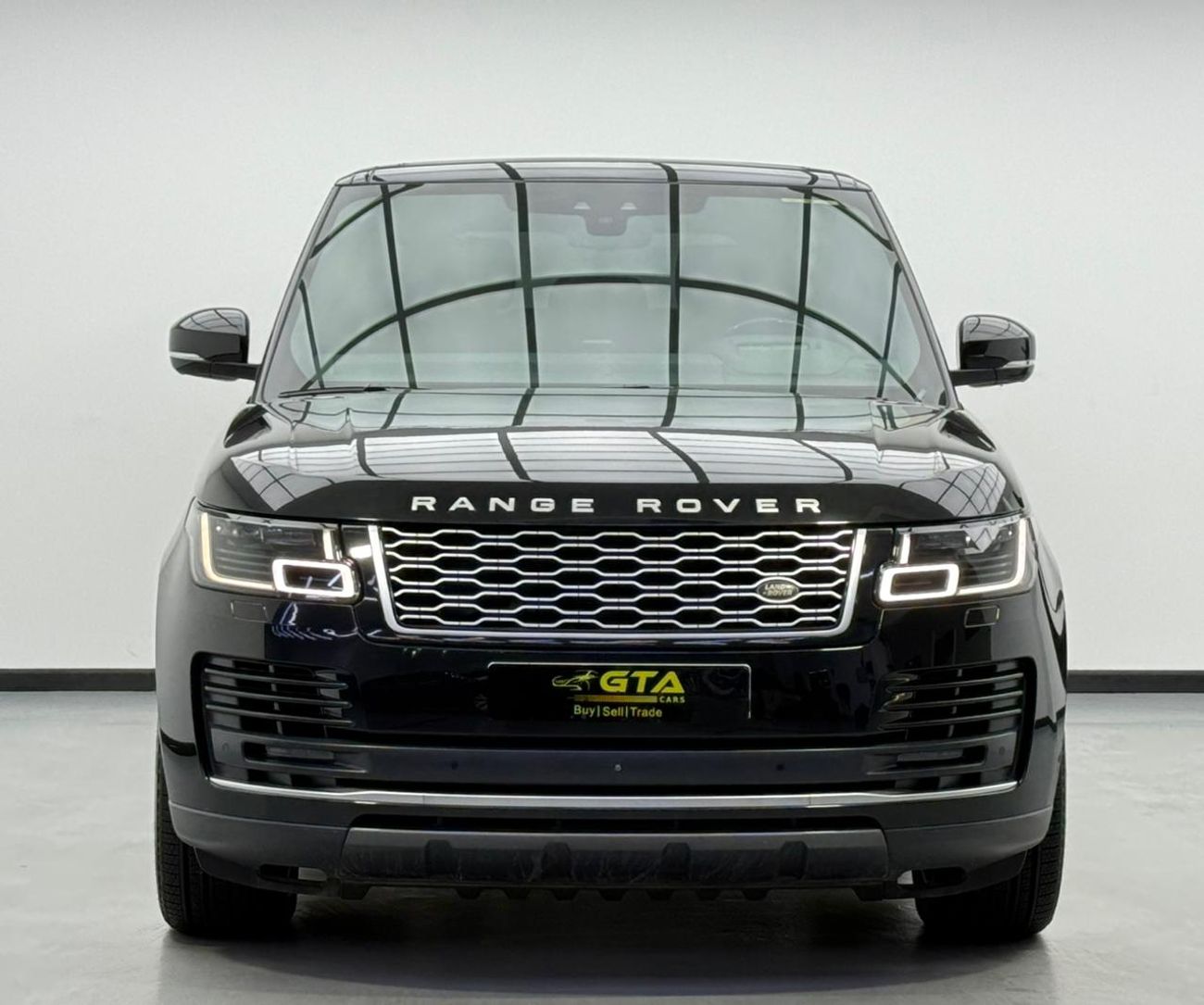 Land Rover Range Rover Vogue SE 5.0L 2020 Range Rover Vogue SE, 2027 RR Warranty, 2029 RR Service Pack, Excellent Condition