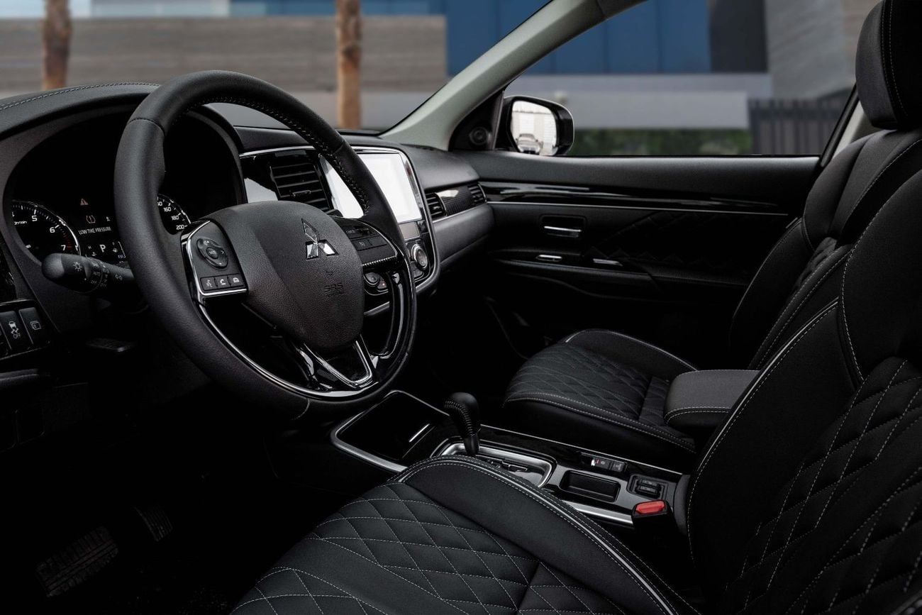 Mitsubishi Outlander | 1,508 P.M  | 0% Downpayment | ENJOY 7S!