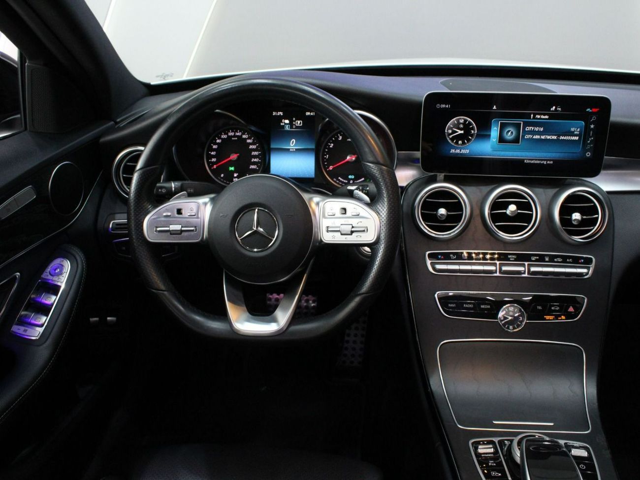 Mercedes-Benz C 300 2021 - Hybrid | with Warranty