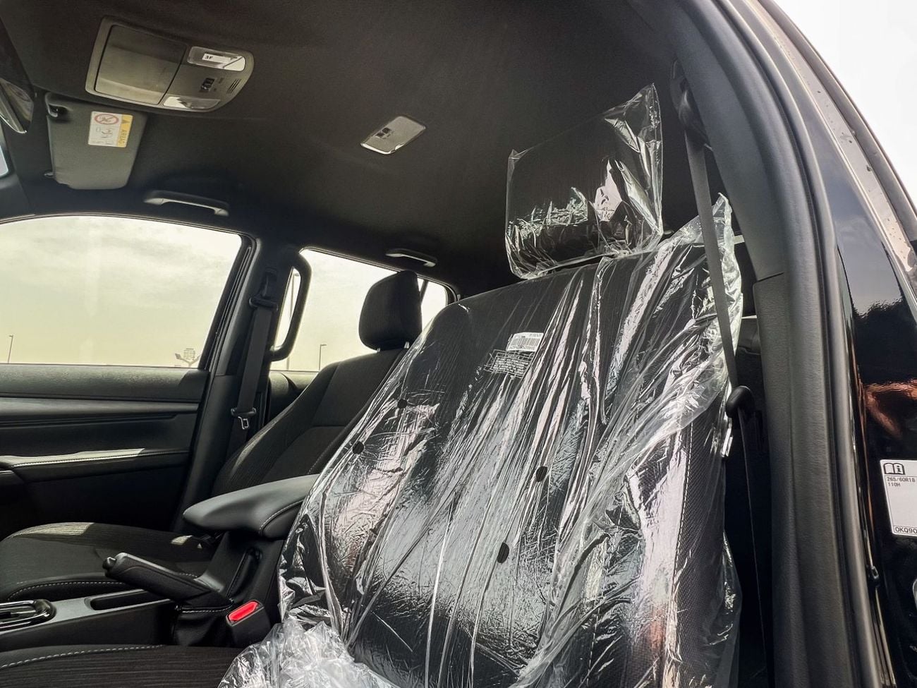 Toyota Hilux EXPORT ONLY - HILUX ADVENTURE 4.0L (WITH AIR COMPRESSOR)