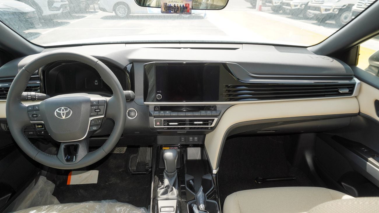 Toyota Camry LE 2.5 L