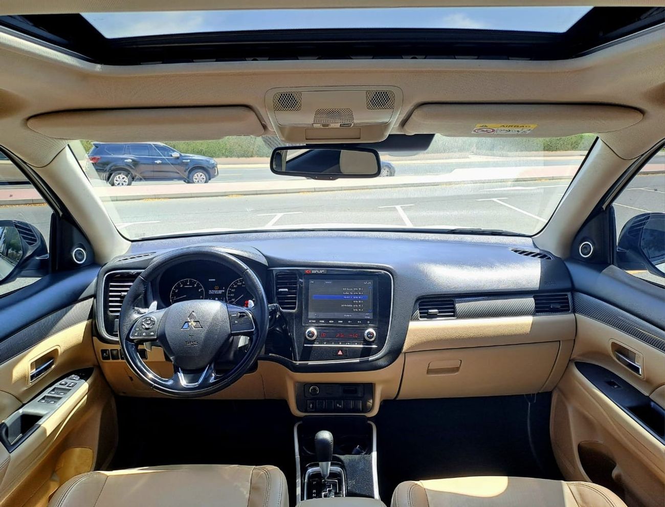 Mitsubishi Outlander GLX 3.0L 999-Monthly l GCC l V6, Sunroof, Leather l Accident Free