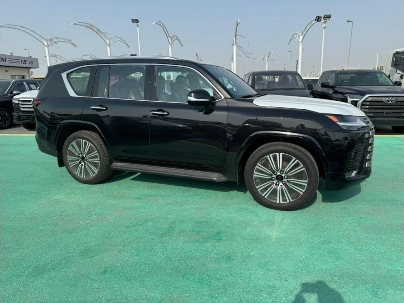 Lexus LX 600 2024 LEXUS LX 600 3.5L SUV PETROL AUTOMATIC ZERO KM