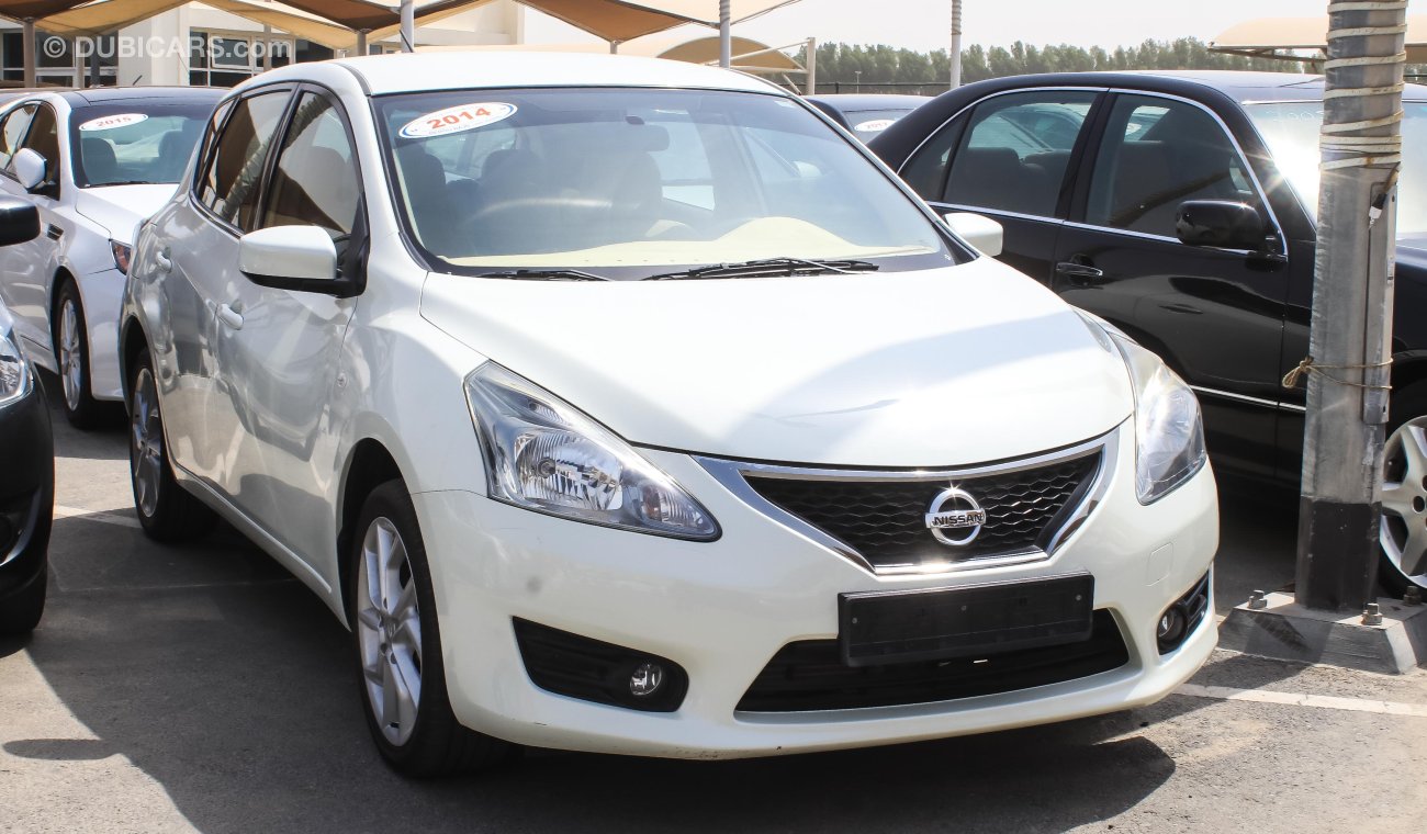 Nissan Tiida 1.8 SV