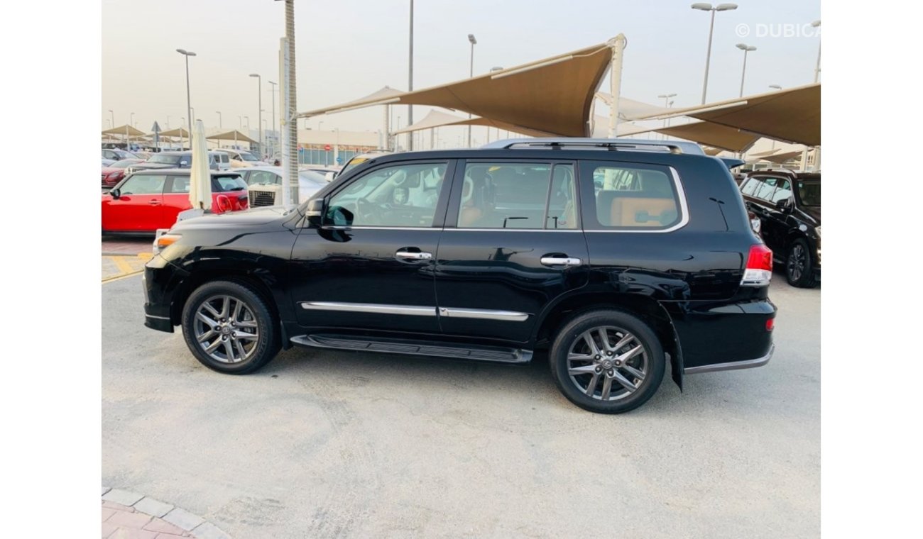 Lexus LX570