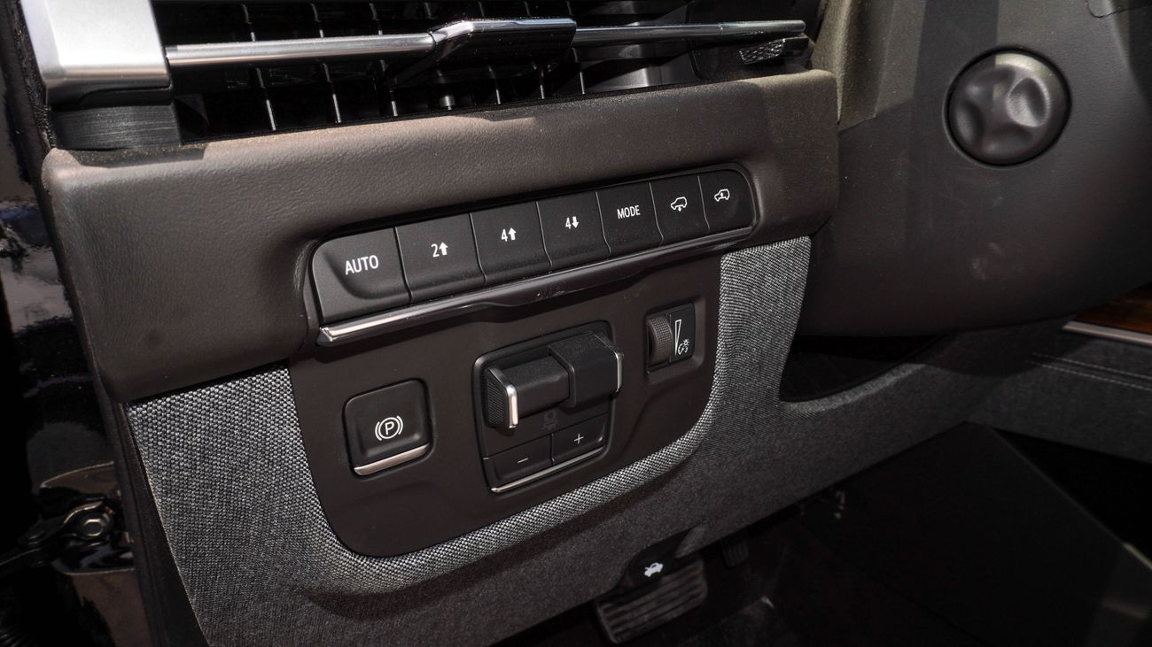 Cadillac Escalade 600