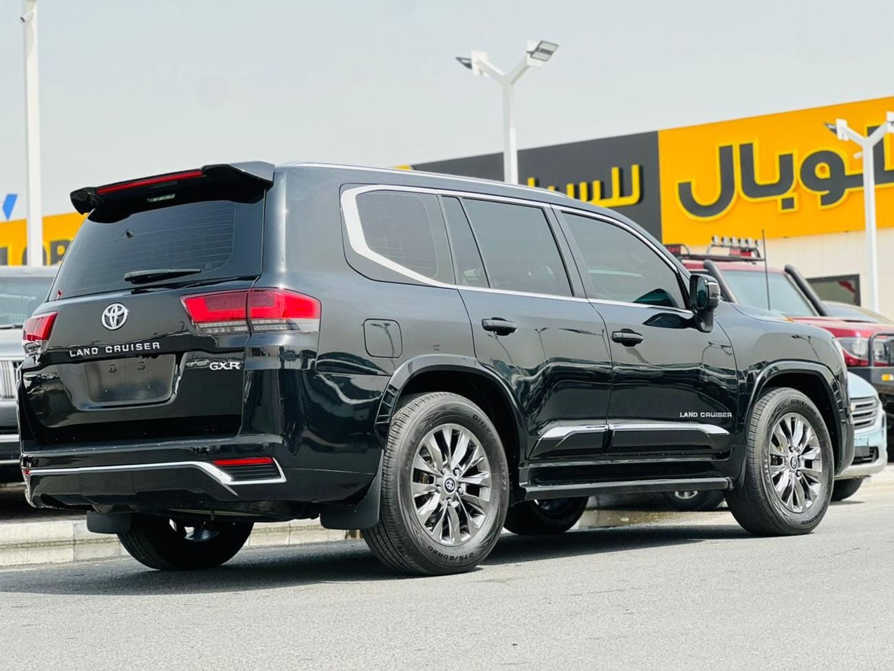 تويوتا لاند كروزر GXR 4.0L (271 HP) 4WD