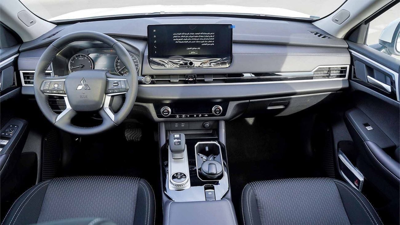 Mitsubishi Outlander Brand New 2026 Mitsubishi Outlander High Line (G03)  2.5L | 7-Seater SUV | GCC Spec | Export Only