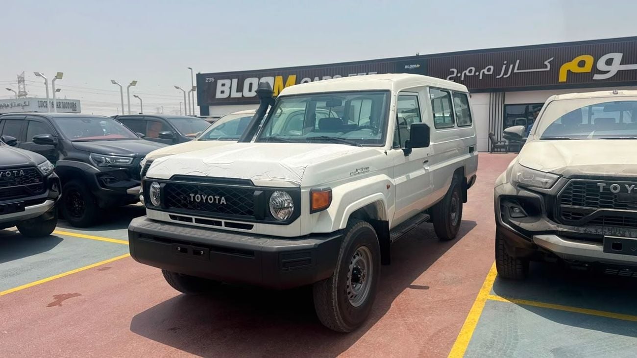 Toyota Land Cruiser 70 LC 78 HARDTOP 2.8L AT LC 78 HARDTOP 2.8L MT YM2026