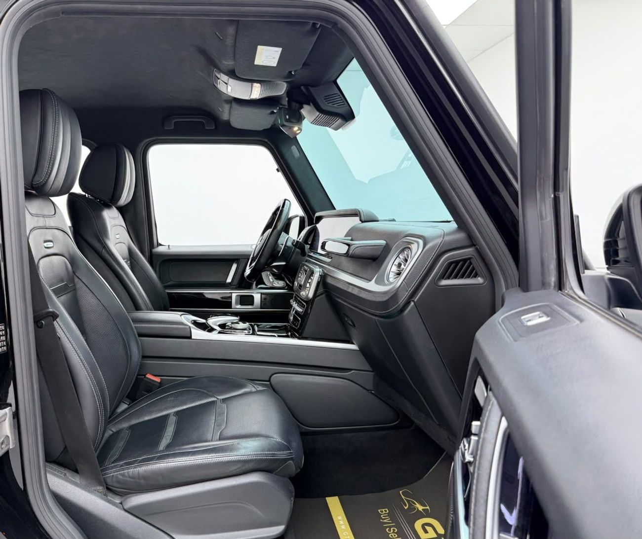 Mercedes Benz G63 AMG STANDARD