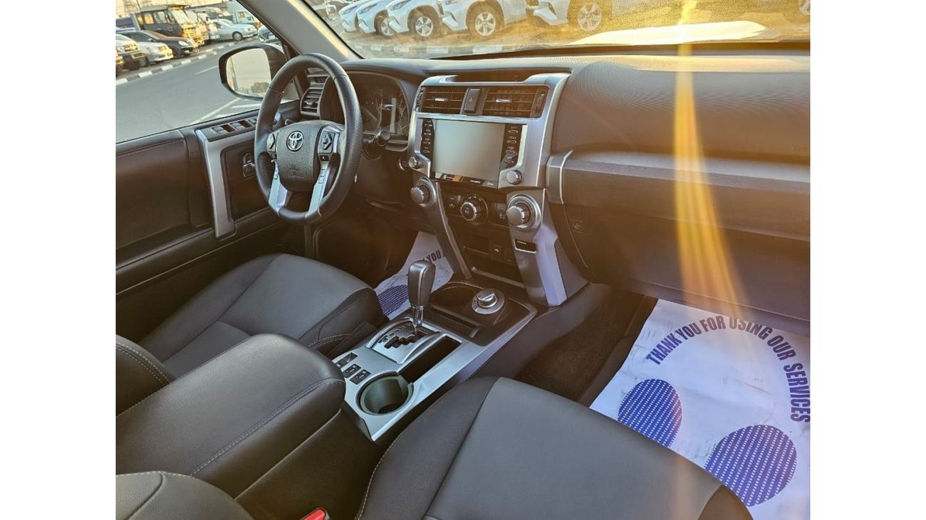 Toyota 4Runner “Offer”2021 Toyota 4Runner Limited Edition Full Option - 7 Seater - 4x4 AWD - 4.0L V6 /  UAE PASS