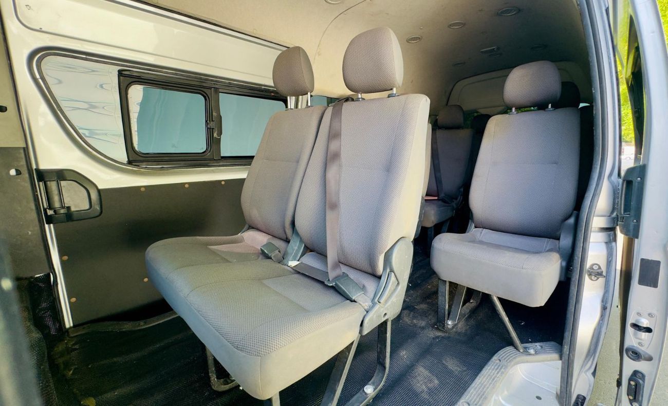 Toyota Hiace 14-SEATER | 3.0L DIESEL ENGINE | AT | RIGHT-HAND-DRIVE | 2WD