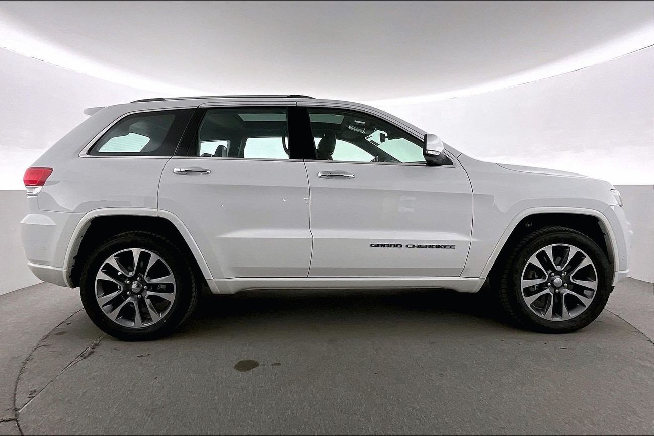 Jeep Grand Cherokee Overland | National Day Celebration | Guaranteed Warranty | 0 Down Payment