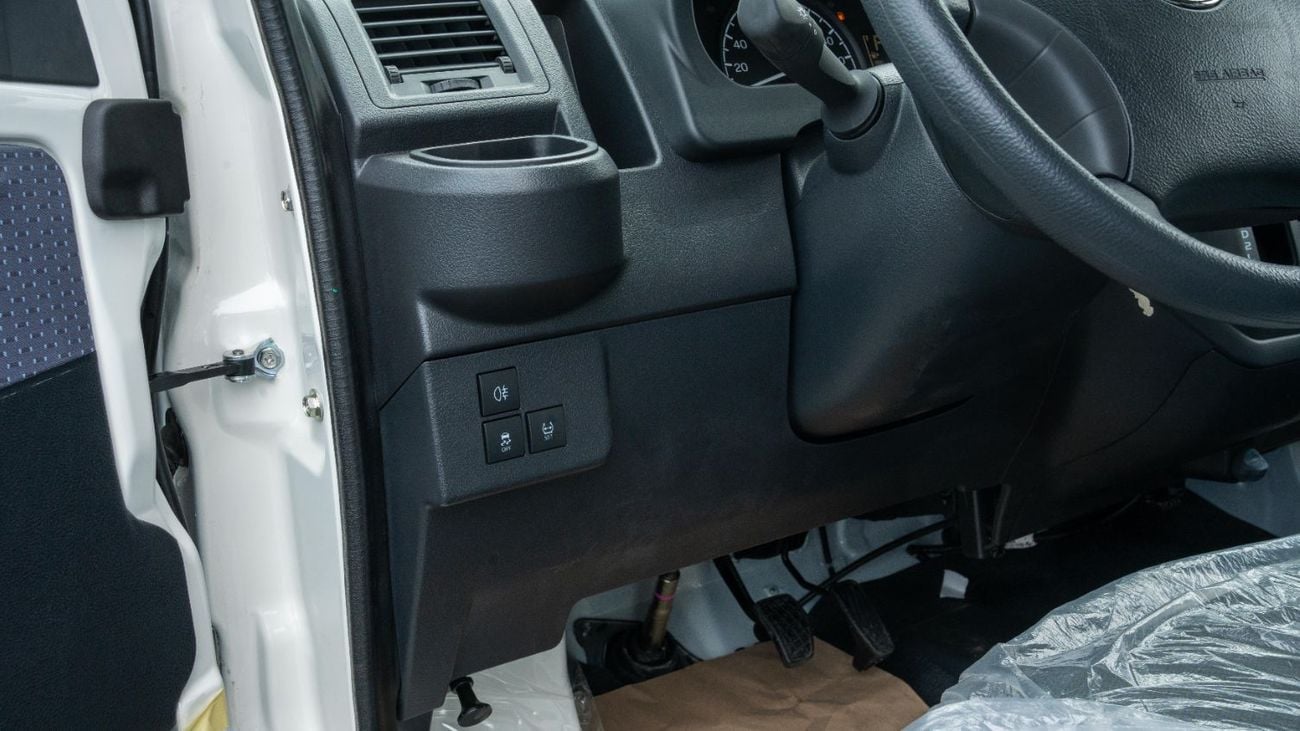 تويوتا لايت آيس 2026 Toyota LiteAce 1.5L AT Petrol (White-Black)