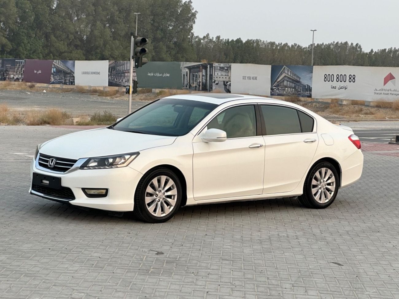 Honda Accord MODEL 2014 GCC. CAR PERFECT CONDITION FOR INSIDE AND OUTSIDE FULL OPTION SUN ROOF